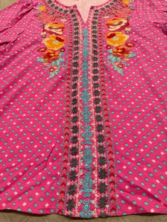 Savanna Jane Pink Embroidered Floral Tunic Top - Picture 5 of 12